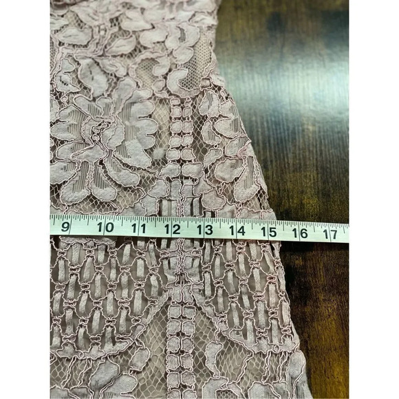 WAYF Venice Off the Shoulder Lace Minidress - Picture 9 of 13